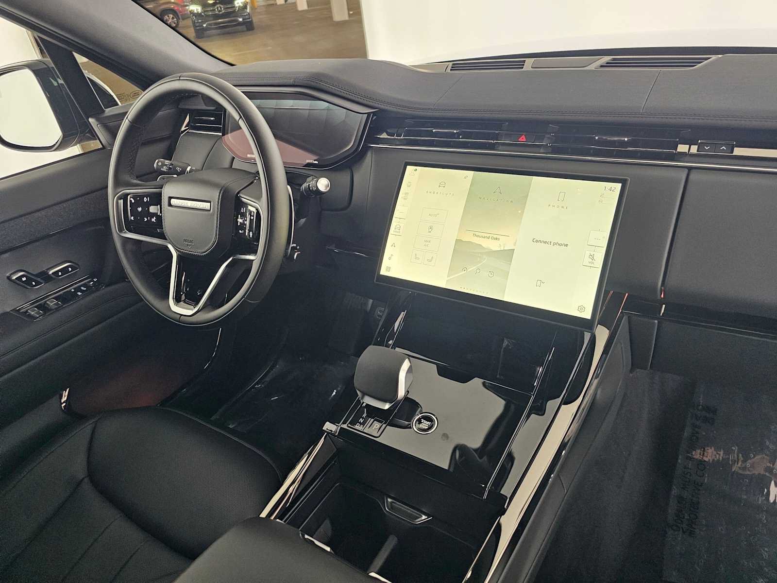 New 2027 Land Rover Range Rover Sport SE AWD/4WD image 11