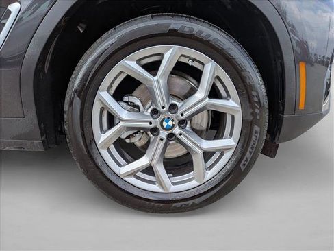 Used 2025 BMW X4 xDrive30i image 24