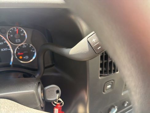 New 2026 Chevrolet Express 3500 RWD image 16