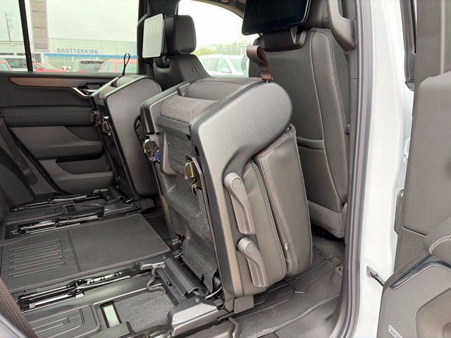 New 2026 GMC Yukon Denali w/ Denali Reserve Package AWD/4WD image 51