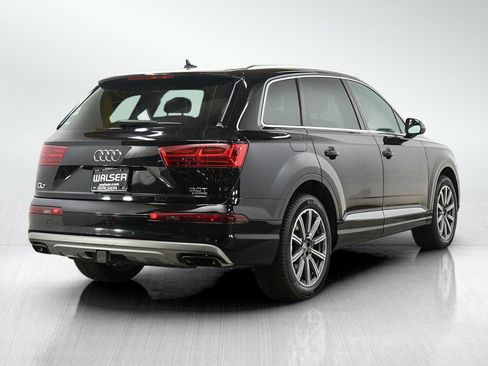 Used 2017 Audi Q7 3.0T Premium Plus AWD/4WD image 5