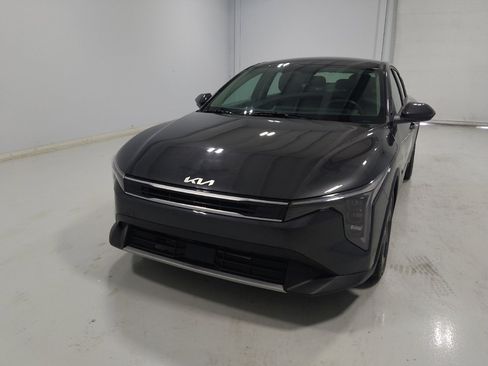 Used 2025 Kia K4 EX FWD image 15
