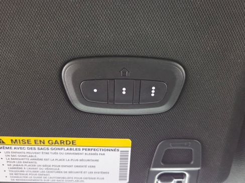 Used 2022 Jeep Grand Cherokee Overland w/ Luxury Tech Group IV image 28