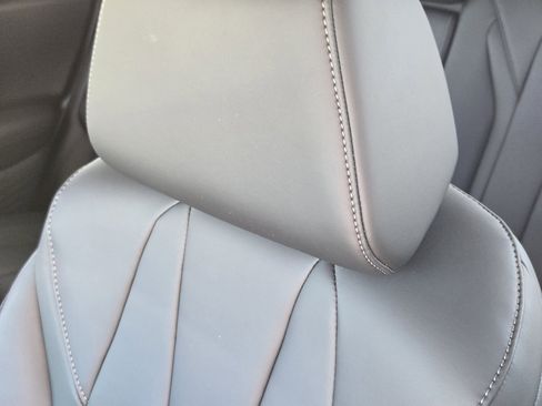 Certified 2025 Acura ADX Base image 32