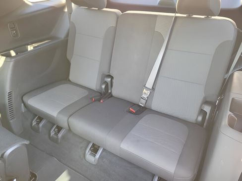 Certified 2023 Chevrolet Traverse LT image 14