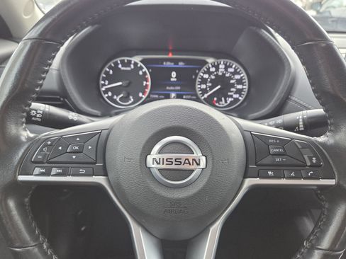 Used 2022 Nissan Sentra SV image 15