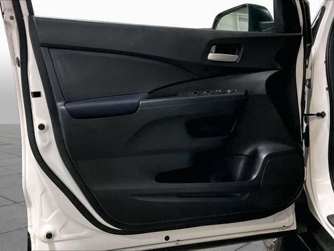 Used 2016 Honda CR-V LX image 21