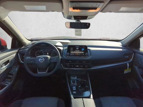 New 2026 Nissan Rogue SV FWD image 17