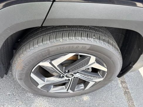 Used 2024 Hyundai Tucson Limited AWD/4WD image 11