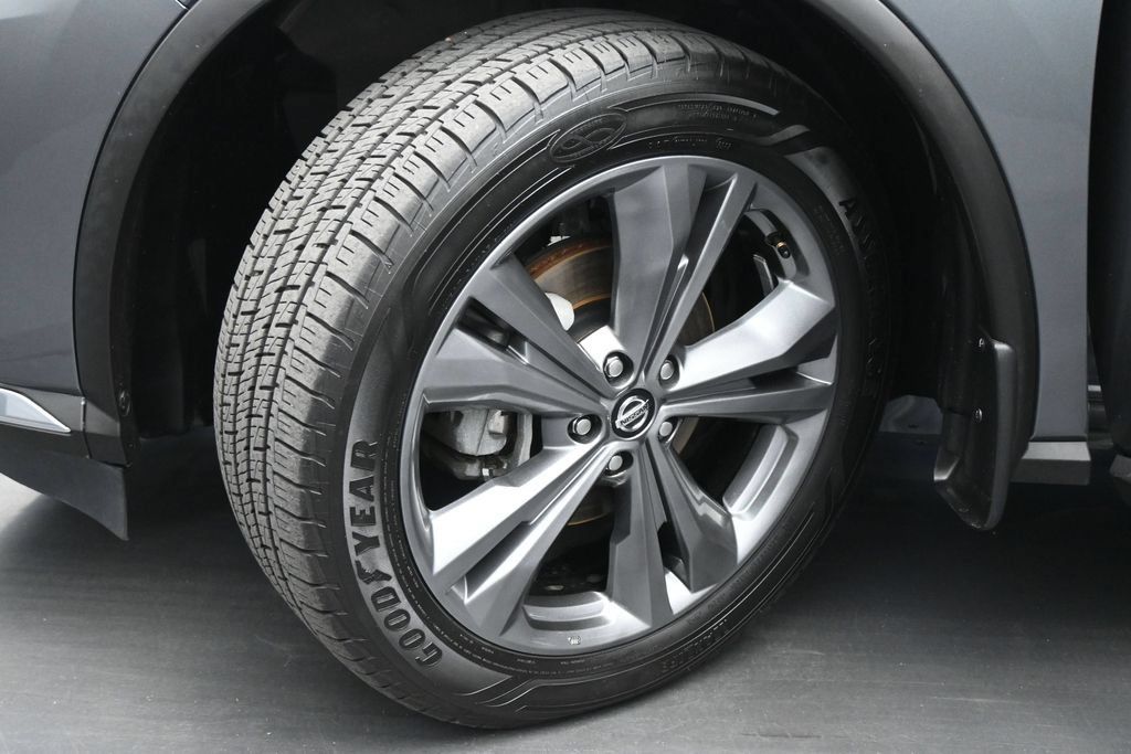 Used 2020 Nissan Murano Platinum w/ Cargo Package AWD/4WD image 22