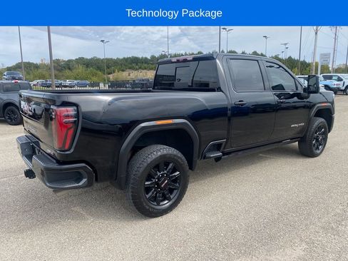 Used 2024 GMC Sierra 2500 AT4 w/ AT4 Premium Plus Package image 6