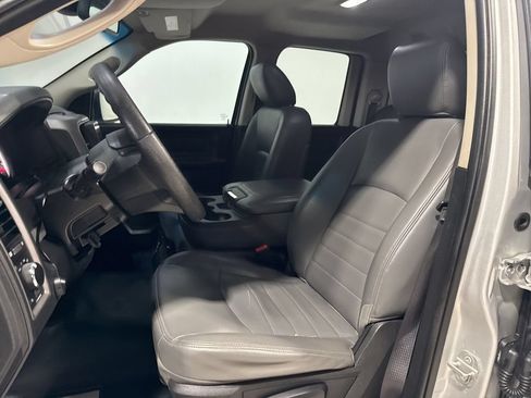 Used 2018 RAM 1500 Tradesman RWD image 17