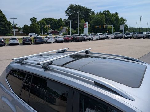 Used 2022 Volkswagen Atlas SEL AWD/4WD image 13
