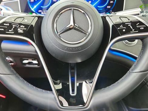 Used 2023 Mercedes-Benz EQS 450+ Sedan image 39
