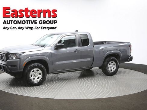 Used 2022 Nissan Frontier S image 55