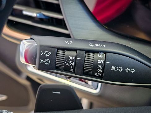 New 2026 Buick Envision Sport Touring image 18