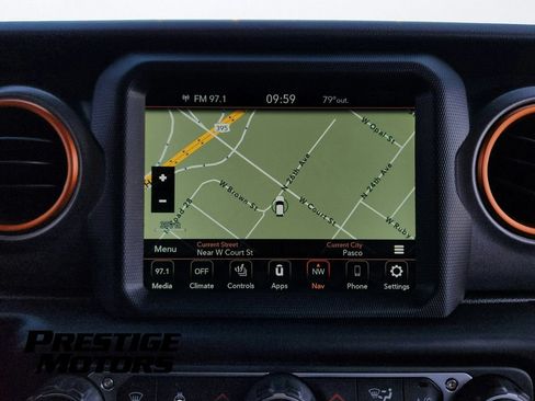 Used 2021 Jeep Gladiator Mojave AWD/4WD image 10