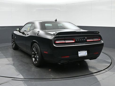 Used 2021 Dodge Challenger R/T Scat Pack image 5