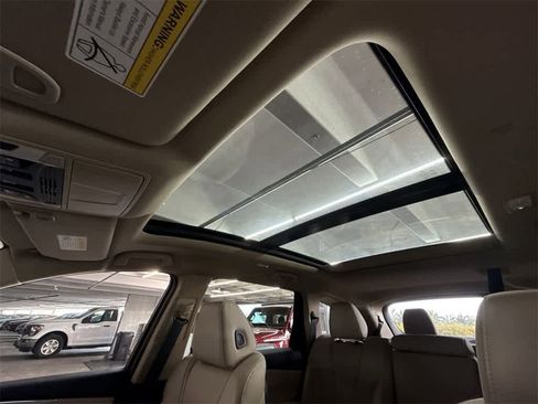 Certified 2023 Acura MDX FWD image 17