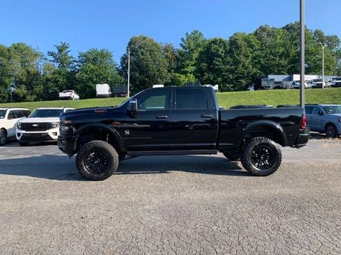Used 2026 RAM 2500 Big Horn AWD/4WD image 6