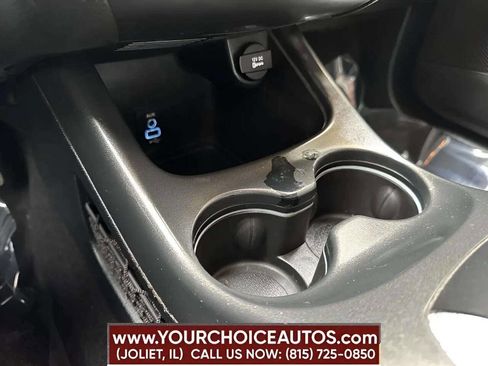 Used 2018 Dodge Journey SE w/ Blacktop Package image 21