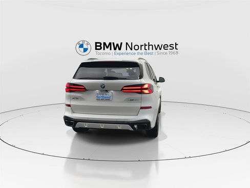 New 2026 BMW X5 xDrive50e w/ Executive Package AWD/4WD image 2