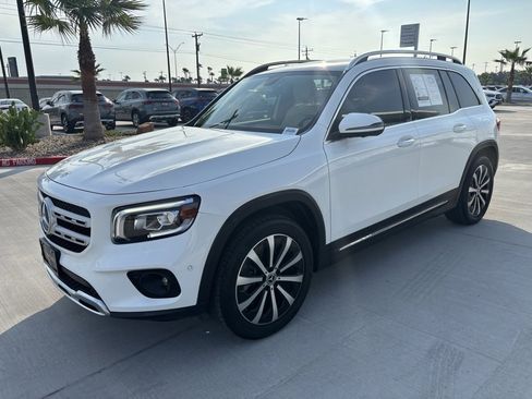 Certified 2023 Mercedes-Benz GLB 250 image 4