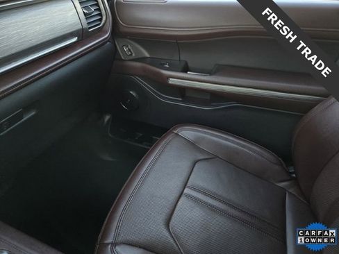 Used 2023 Ford Expedition Max Limited image 29