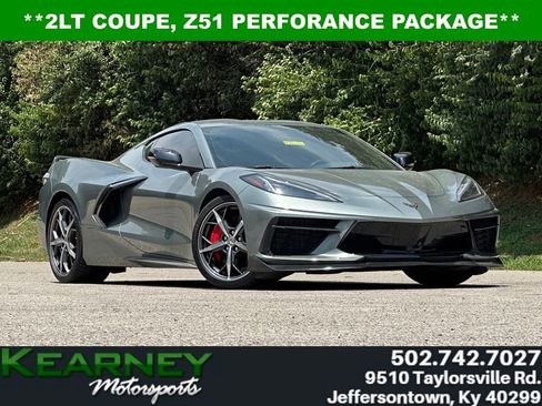 Used 2022 Chevrolet Corvette Stingray Preferred Cpe w/ Z51 Performance Package RWD image 1
