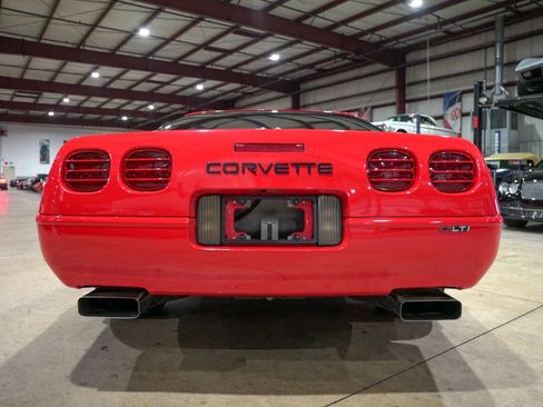Used 1995 Chevrolet Corvette Coupe image 5