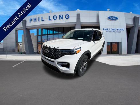 Used 2022 Ford Explorer XLT w/ Equipment Group 202A AWD/4WD image 1