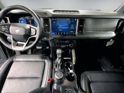 New 2026 Ford Bronco Badlands AWD/4WD image 5