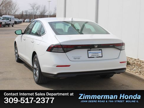 Certified 2024 Honda Accord EX image 25