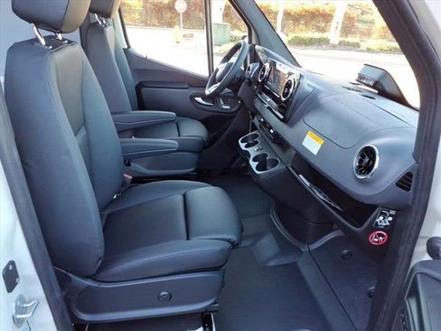 New 2026 Mercedes-Benz Sprinter 144 Cargo image 17