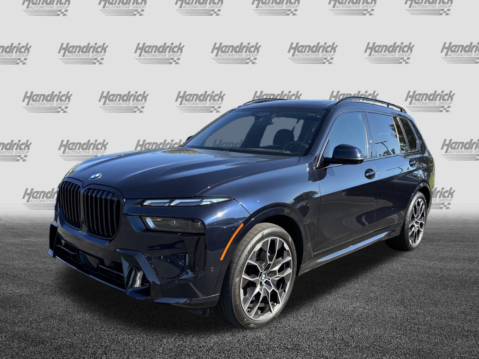Certified 2025 BMW X7 xDrive40i w/ M Sport Package AWD/4WD image 6