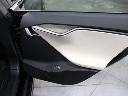 Used 2021 Tesla Model S Long Range AWD/4WD image 33