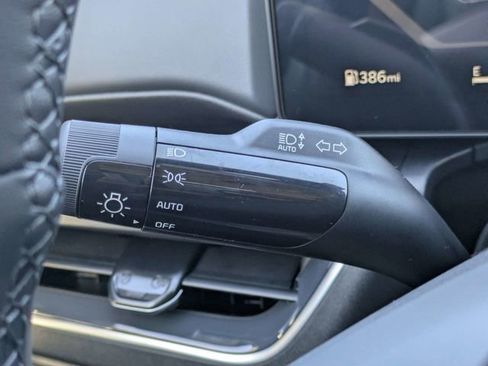 New 2025 Kia K4 EX image 27