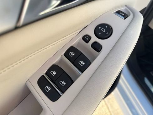 New 2026 BMW X5 xDrive50e w/ Executive Package image 10