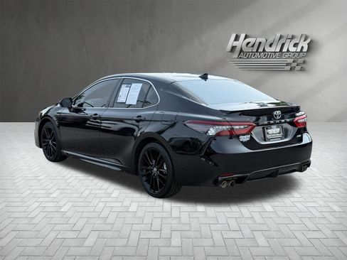 Used 2023 Toyota Camry XSE FWD image 8