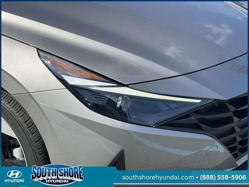Certified 2023 Hyundai Elantra SEL w/ Convenience Package FWD image 11