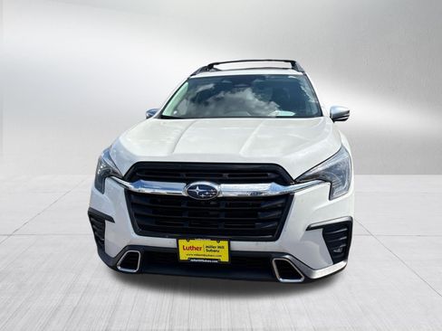 Used 2023 Subaru Ascent Touring AWD/4WD image 4