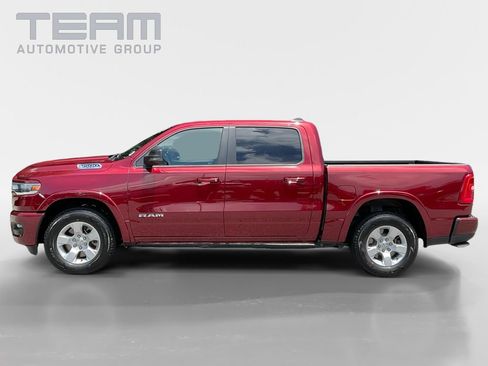 Used 2025 RAM 1500 Big Horn AWD/4WD image 4