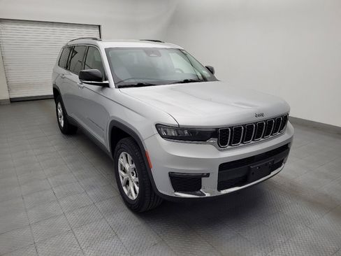 Used 2021 Jeep Grand Cherokee L Limited AWD/4WD image 13