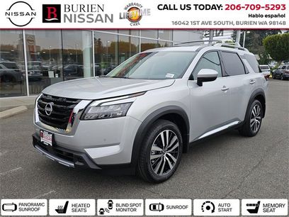 New 2025 Nissan Pathfinder Platinum w/ Cargo Package