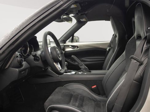 Used 2023 MAZDA MX-5 Miata Club w/ Brembo/BBS Recaro Package image 2