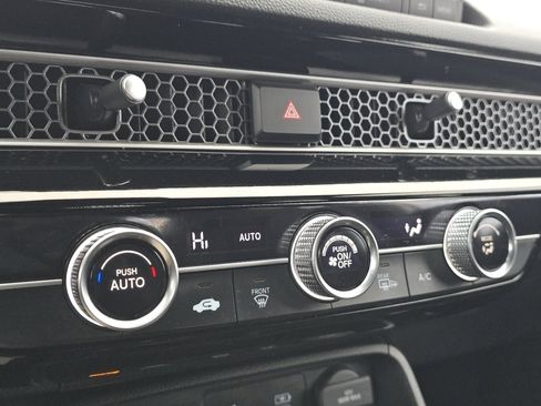 Certified 2025 Honda Civic Sport image 35