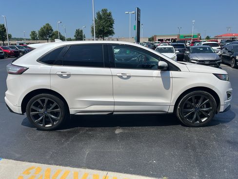 Used 2015 Ford Edge Sport w/ Equipment Group 401A FWD image 6