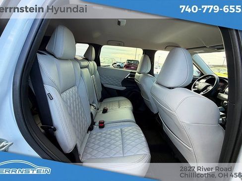 Used 2022 Mitsubishi Outlander SEL image 26