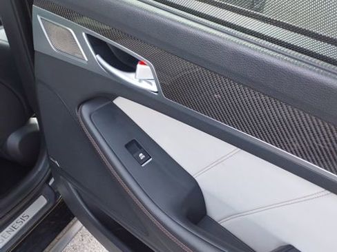 Used 2019 Genesis G80 3.3T Sport image 22