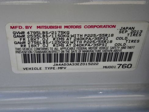 Used 2014 Mitsubishi Outlander SE FWD image 12